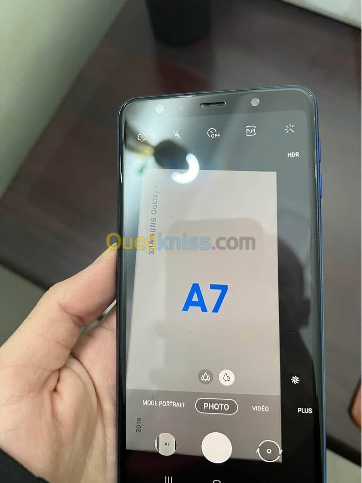 SAMSUNG GALAXY A7