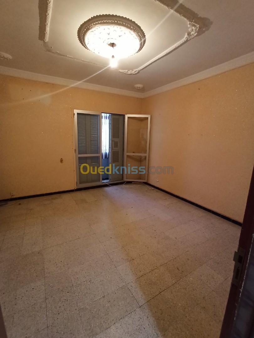 Vente Appartement F4 Annaba Sidi Amar