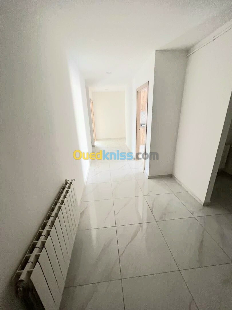 Location Appartement F4 Alger Cheraga