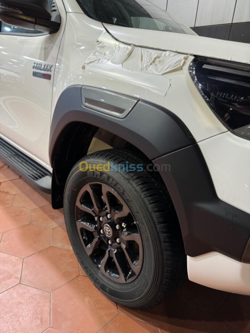 Toyota Hilux 2024 Adventure