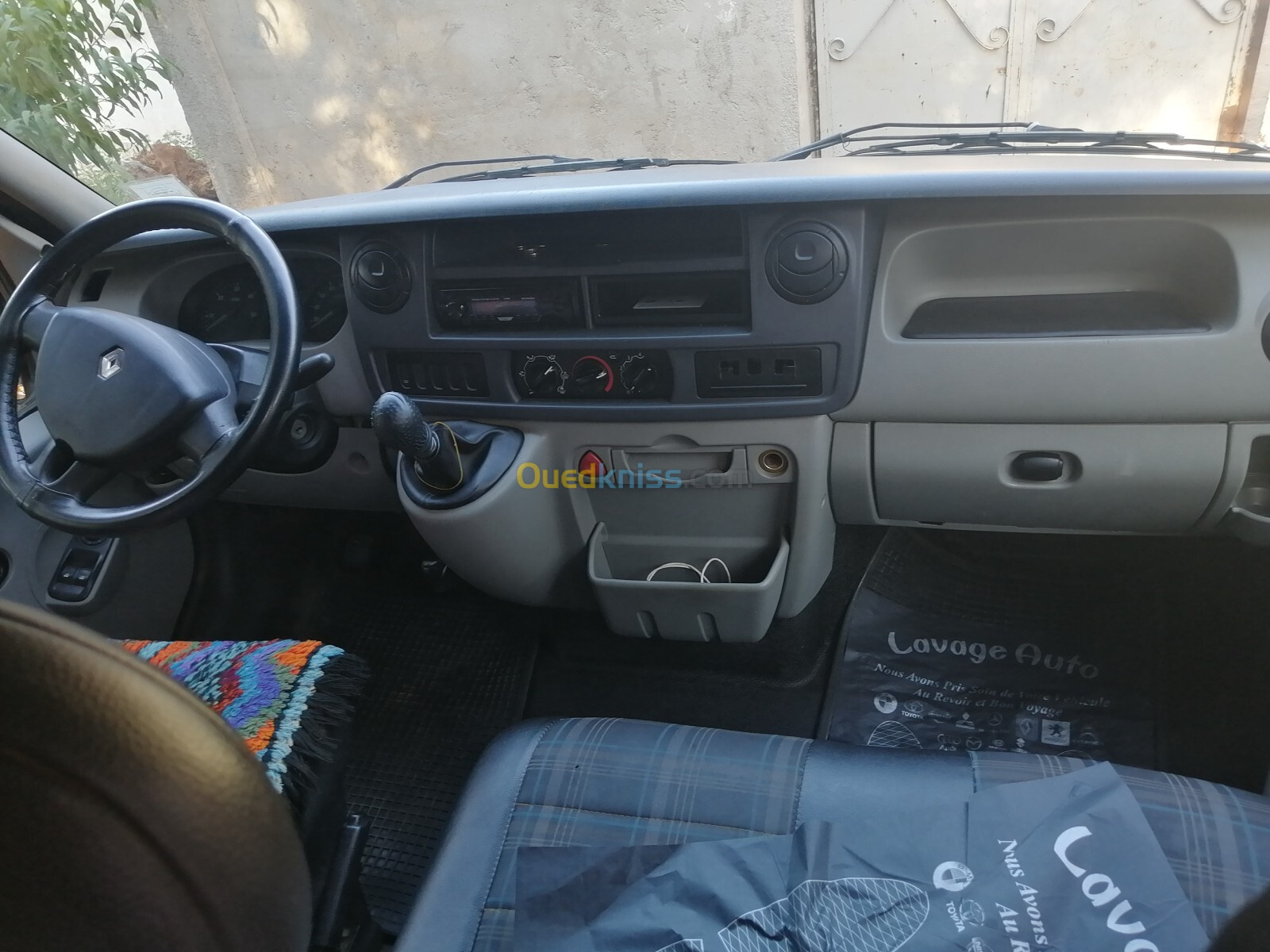 Renault Master 2 2010 Mongol