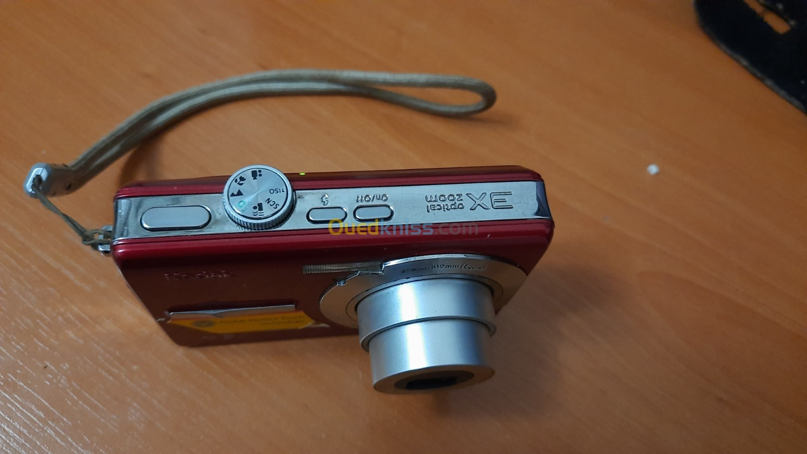 Kodak EasyShare M320 Red 9.2MP