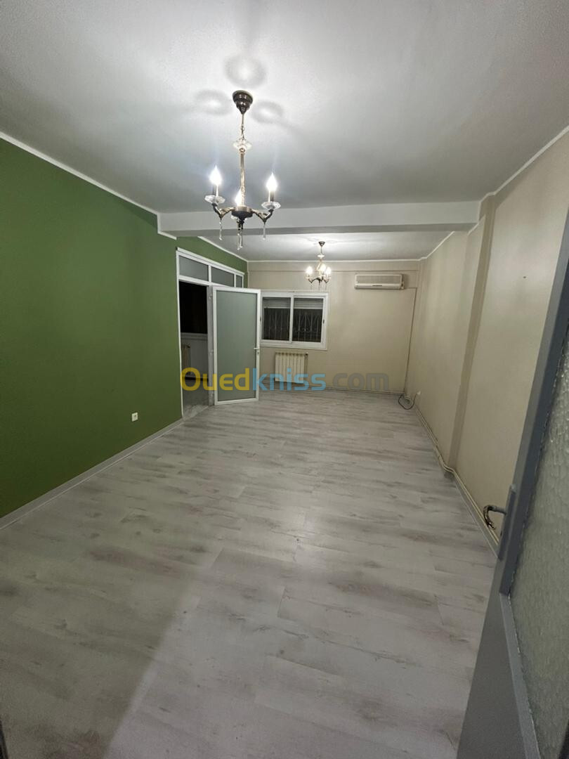 Location Appartement F4 Alger Said hamdine