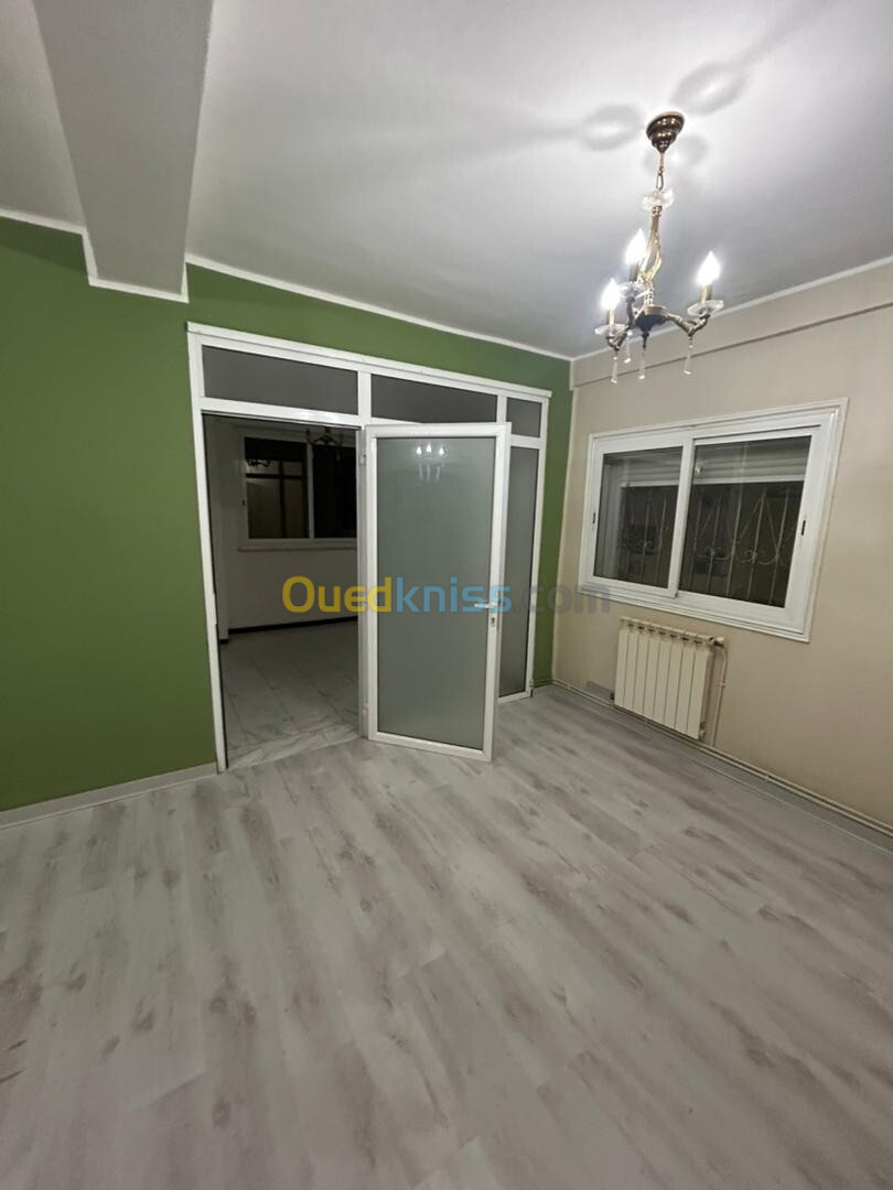 Location Appartement F4 Alger Said hamdine