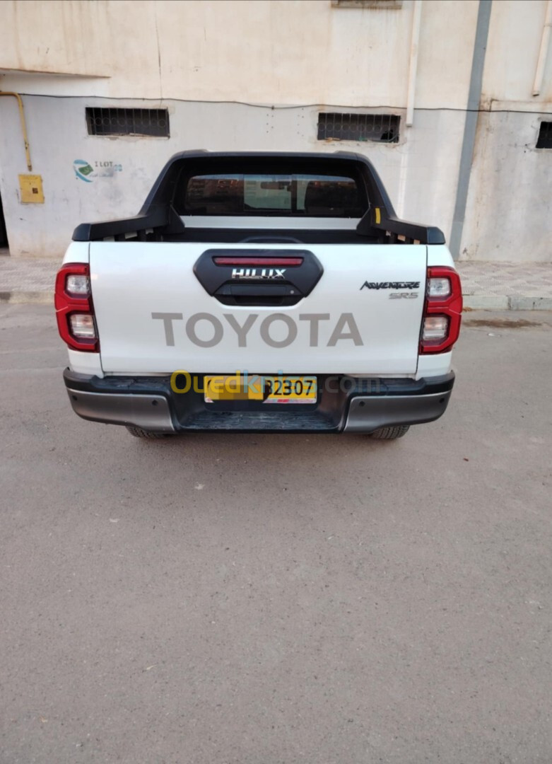 Toyota HILUX 2023 Adventure