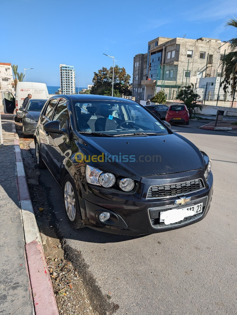 Chevrolet Sonic Hatchback 2013 Sonic Hatchback