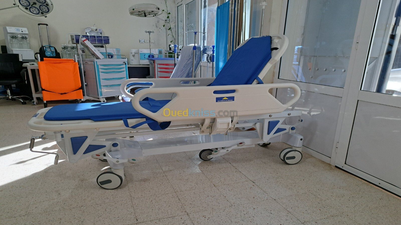 CHARIOT TRANSFERT MALADE - PORTE MALADE EN ABS