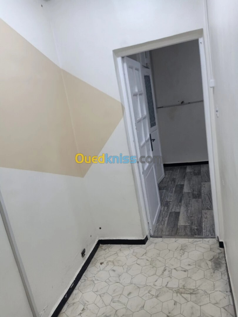 Location Appartement F3 Alger Kouba