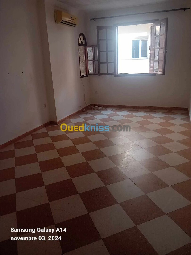 Location Niveau De Villa F4 Alger Bir mourad rais