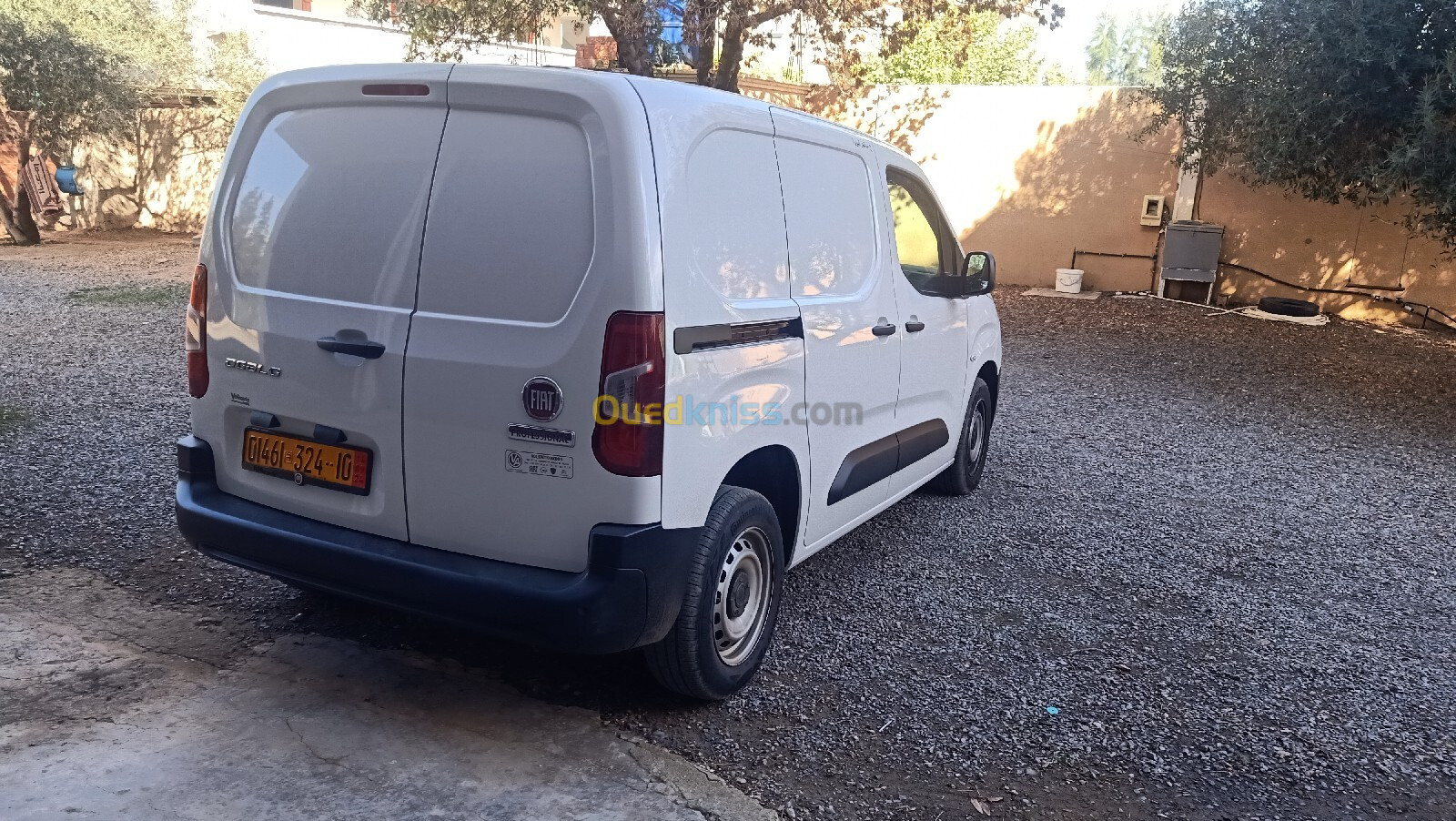 Fiat Professional Doblo 2024 Dz 2 place