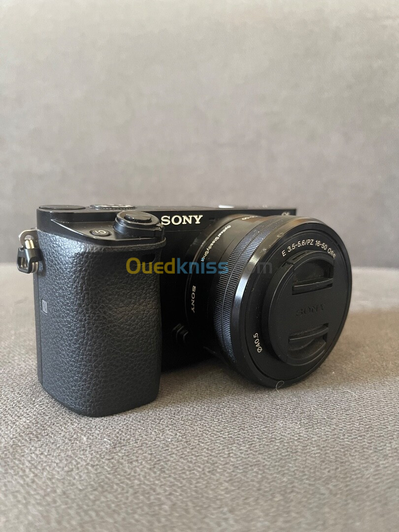 Sony A6000 Avec En Excellent État