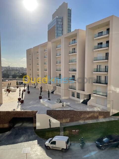 Location Appartement F4 Alger Cheraga