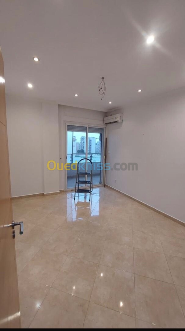 Location Appartement F4 Alger Ouled fayet