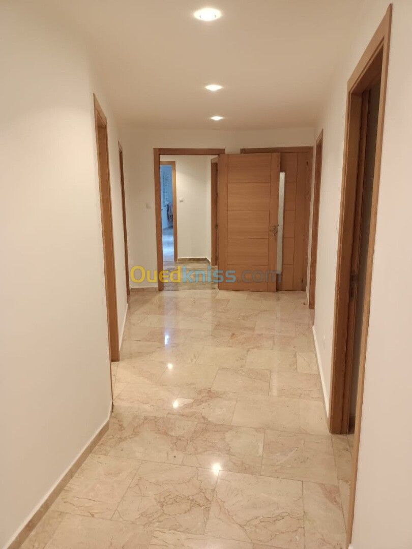 Vente Appartement F5 Alger Cheraga