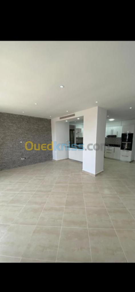 Vente Appartement F4 Alger Cheraga