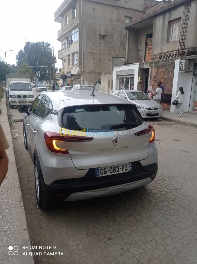 Renault Captur 2022 Liberty