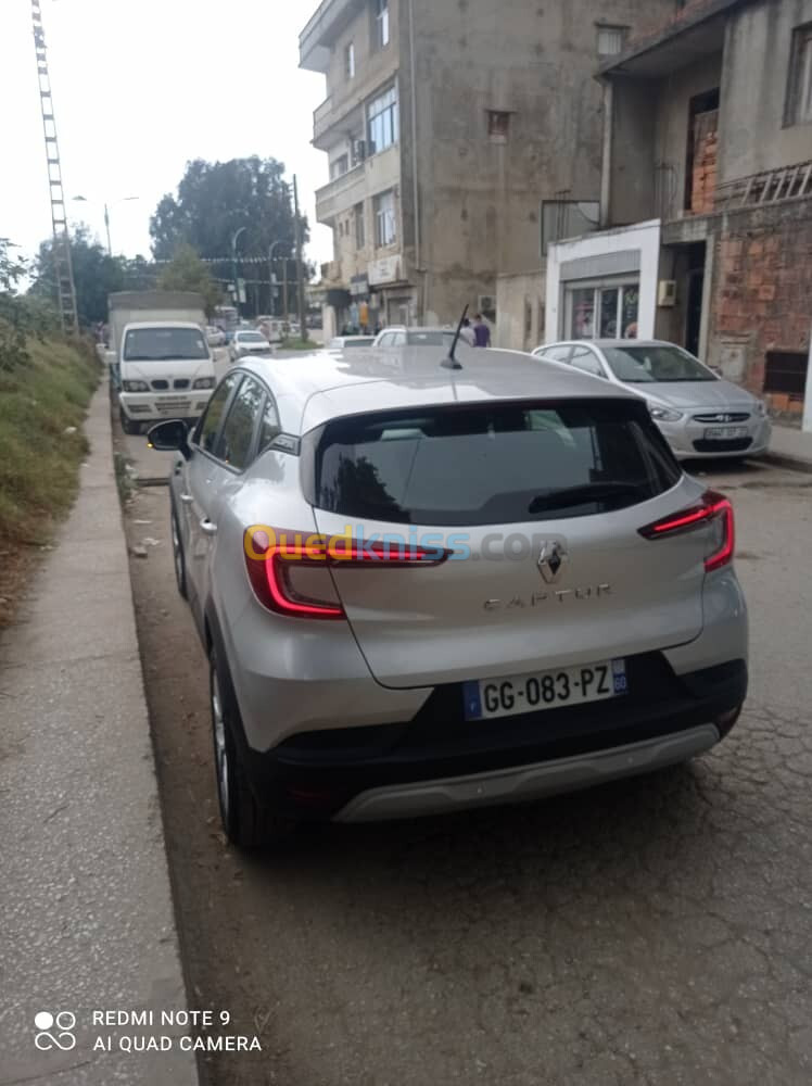 Renault Captur 2022 Liberty