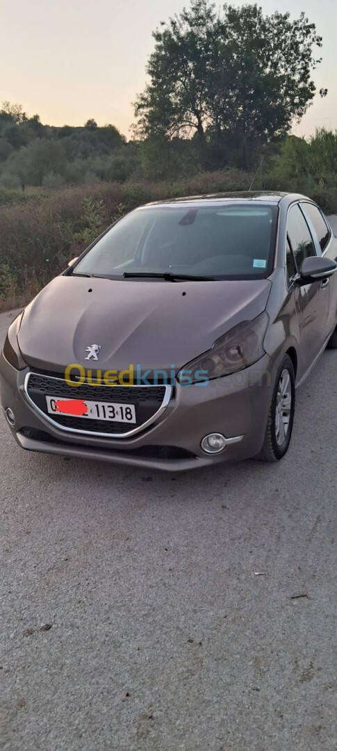 Peugeot 208 2013 Allure