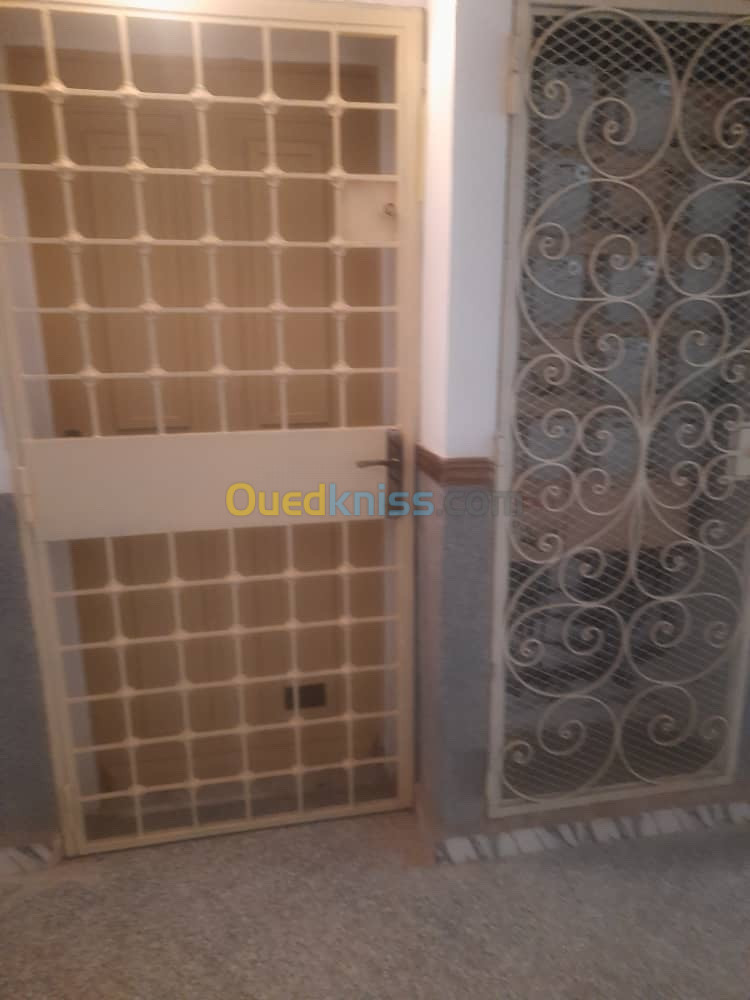 Vente Appartement F3 Tizi Ouzou Tigzirt