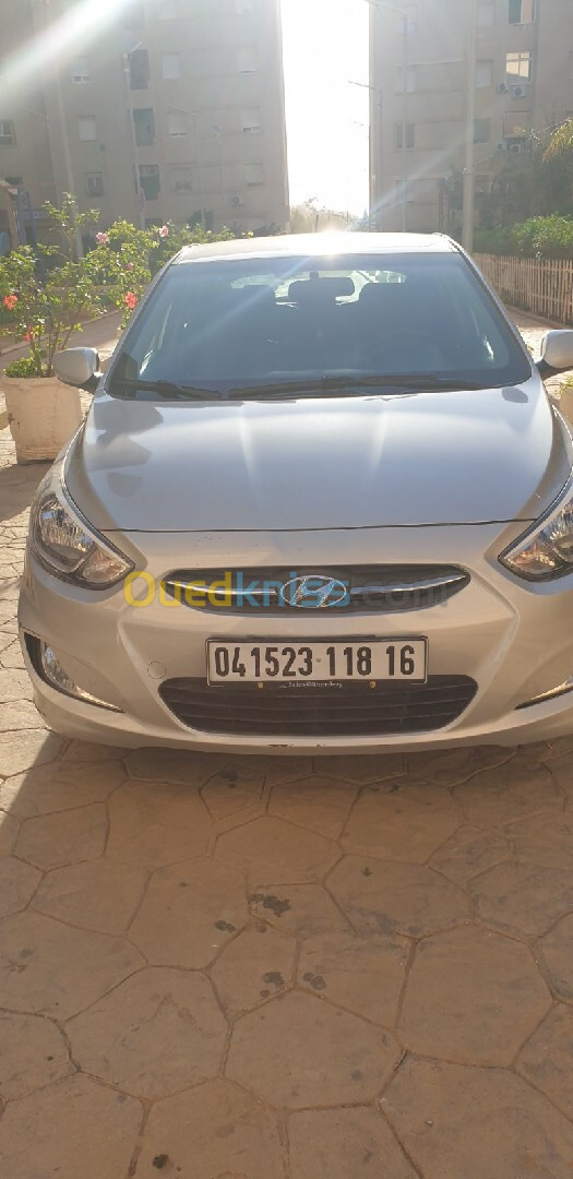 Hyundai Accent RB  5 portes 2018 GL DZ