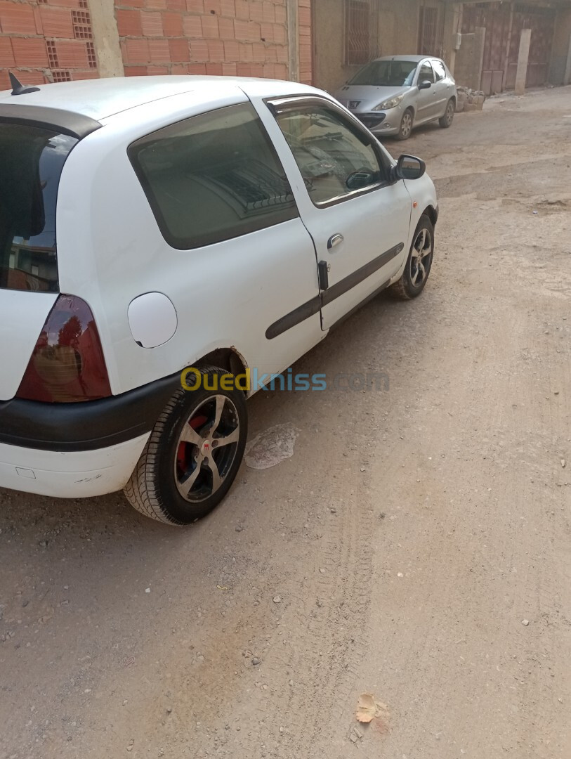 Renault Clio 2 1999 Clio 2