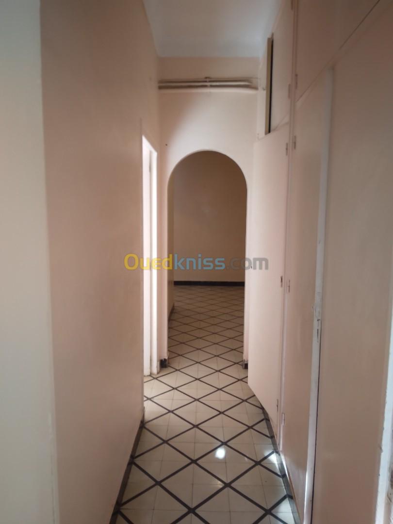 Vente Appartement F2 Alger El mouradia