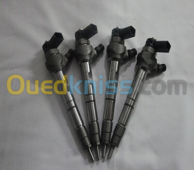 INJECTEUR 1.6 TDI 04L130277AD vw audi seat skoda