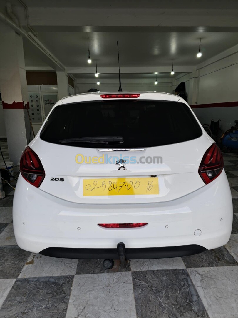 Peugeot 208 2018 Allure Facelift