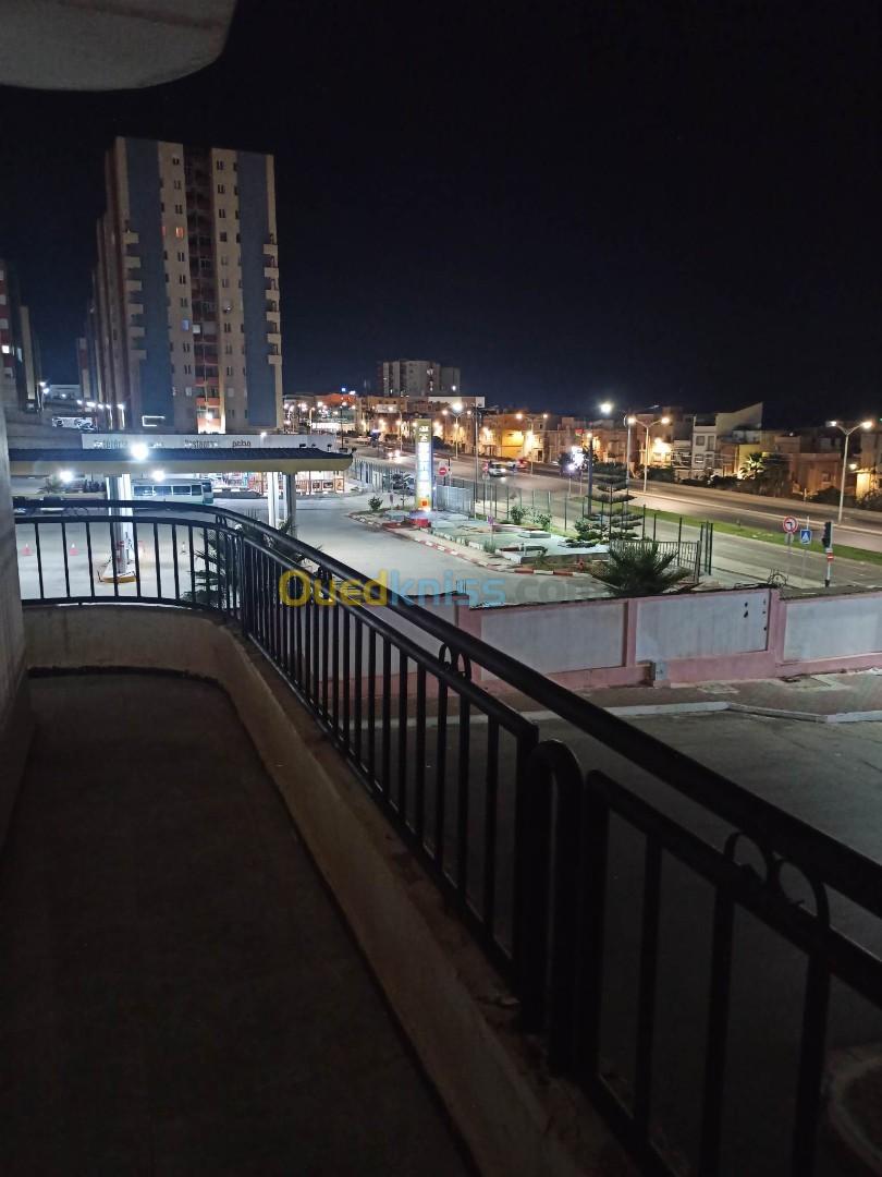 Location vacances Appartement F4 Mostaganem Mostaganem