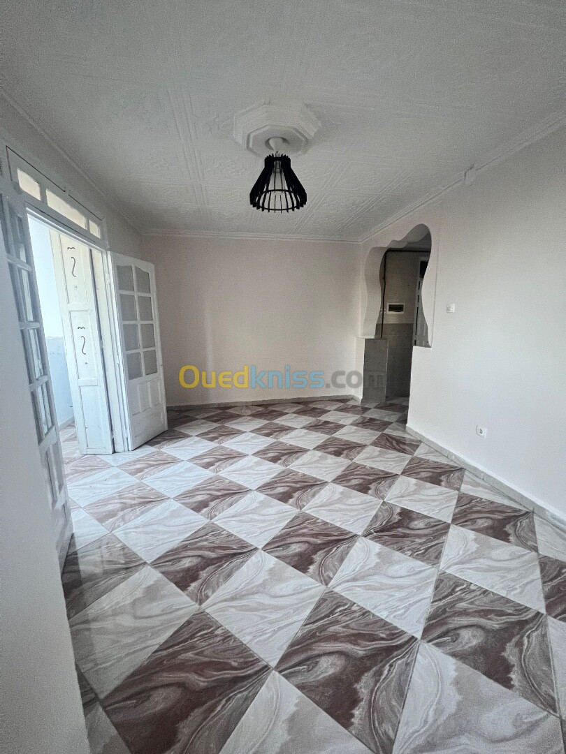 Location Niveau De Villa F2 Alger Bordj el kiffan