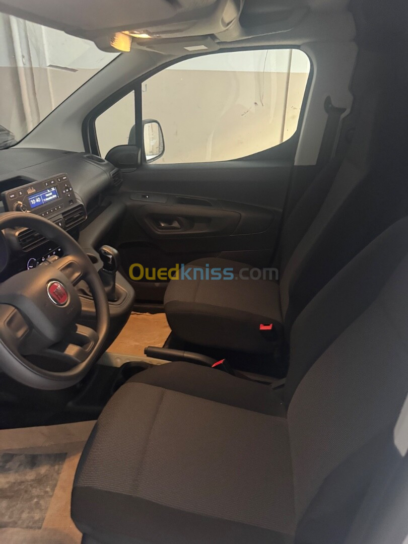 Fiat Doblo DZ oran 2024 Deux places