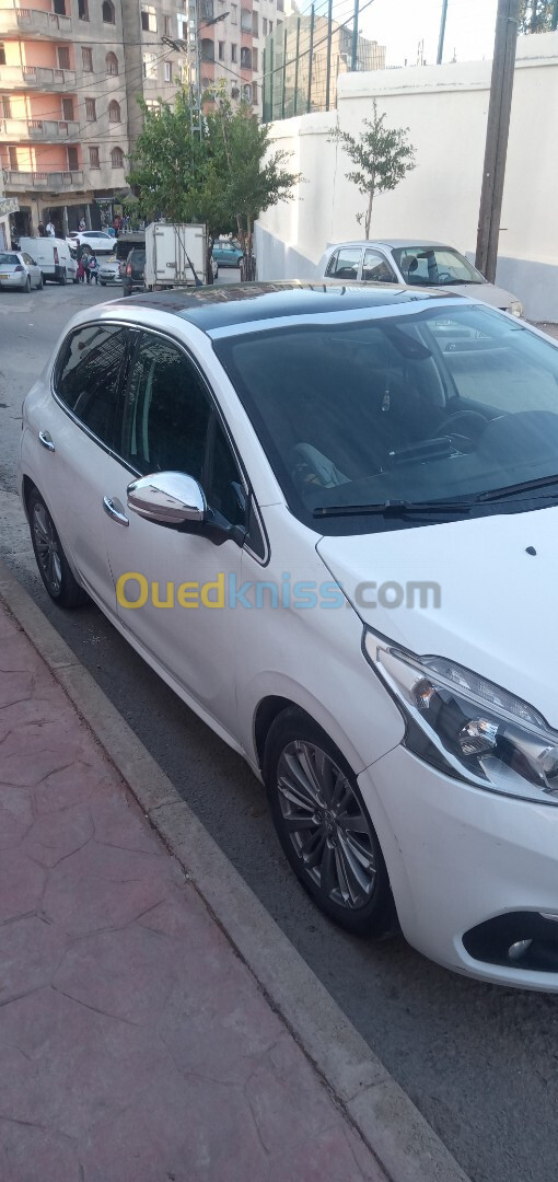 Peugeot 208 2018 Allure Facelift