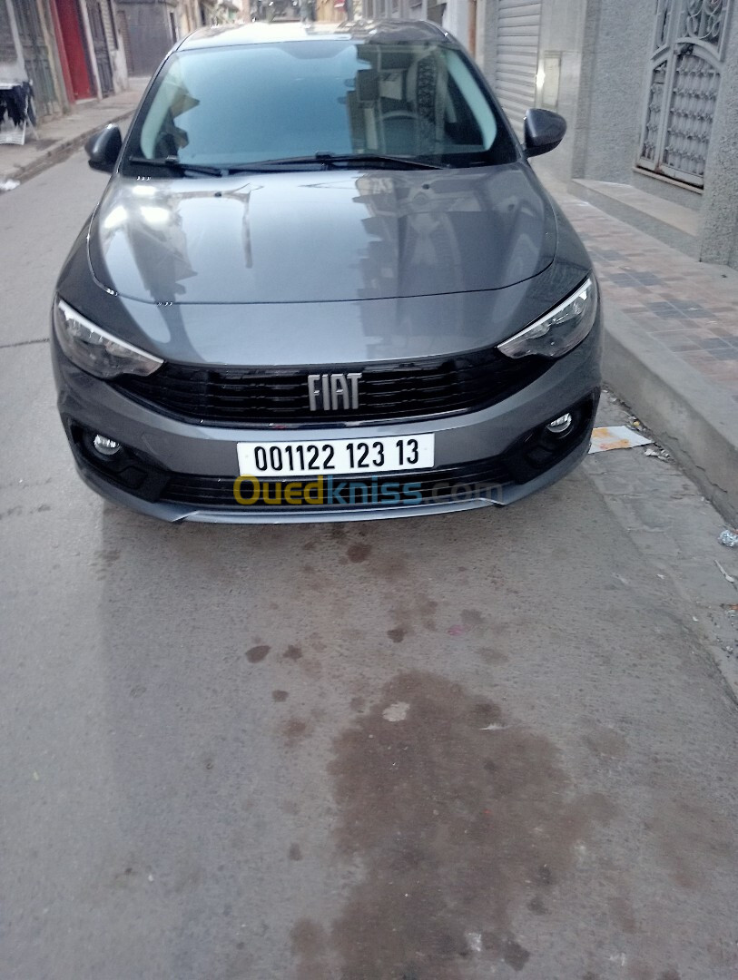 Fiat Tipo City+ 2023 City+