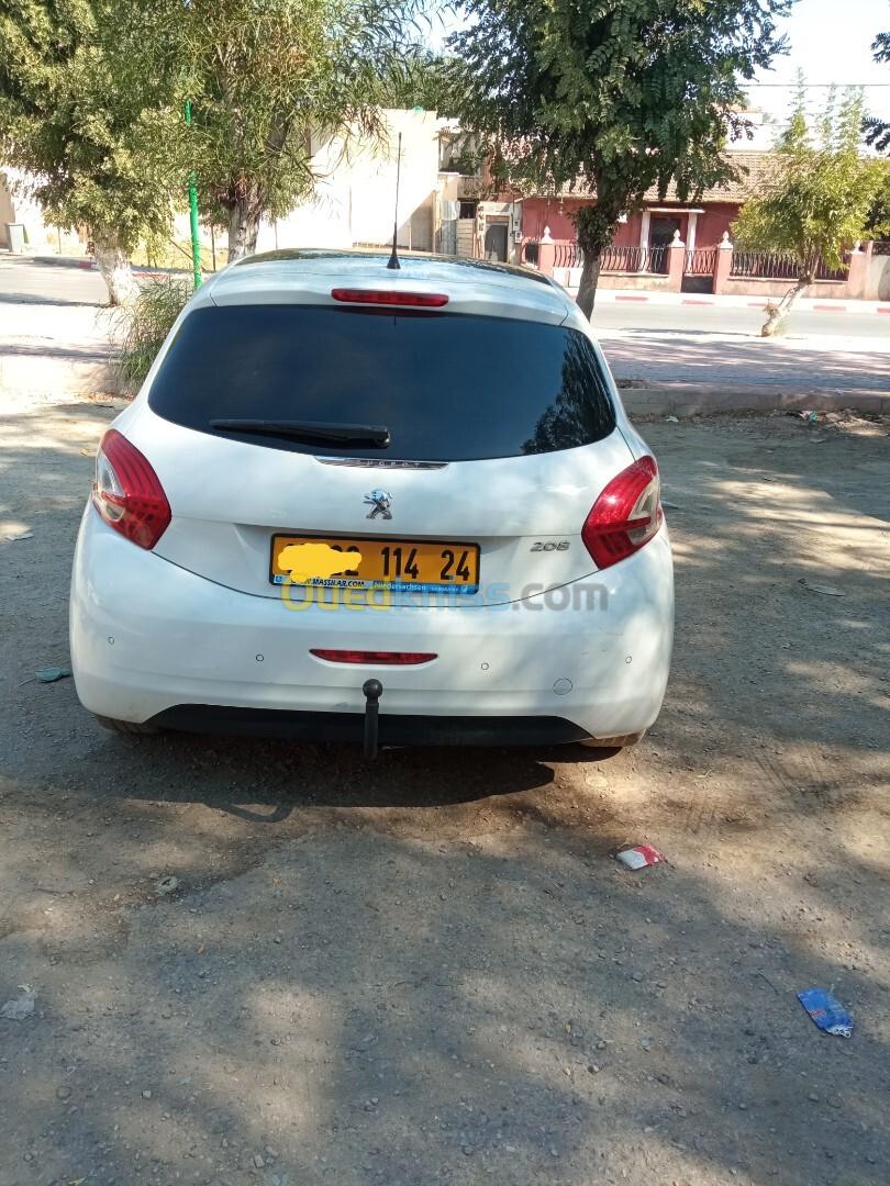 Peugeot 208 2014 Allure