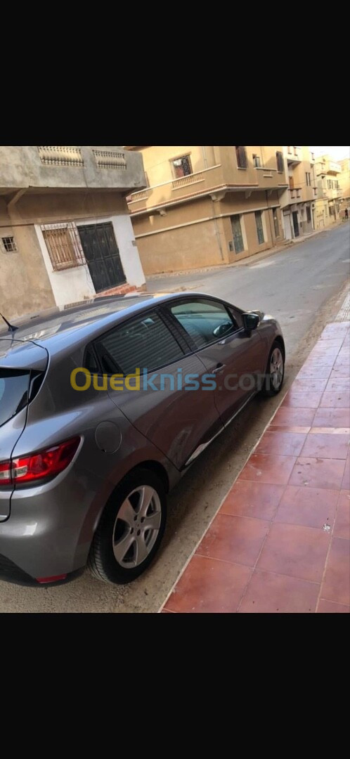 Renault Clio 4 2015 Limited