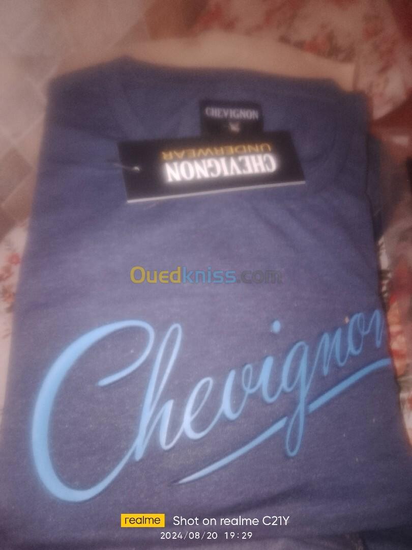 T-SHIRTS  MARCA CHEVIGNON