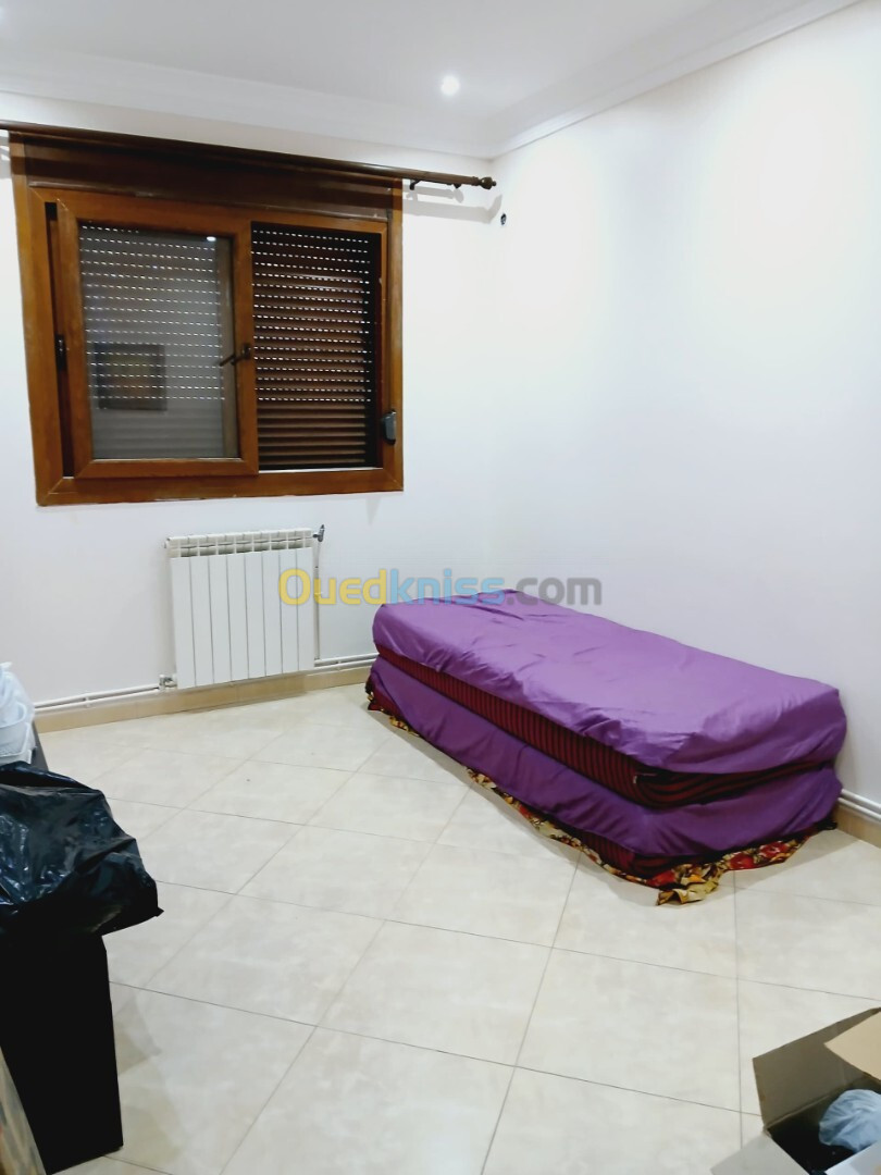 Location Appartement F4 Alger Bab ezzouar