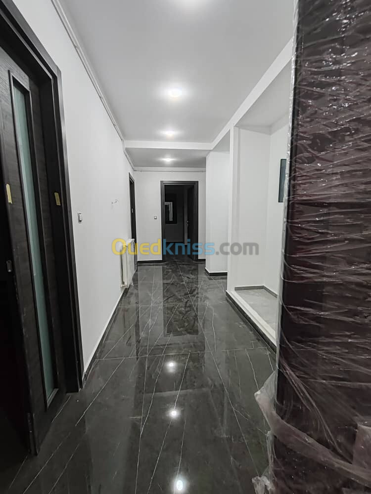 Vente Appartement F4 Alger Bir mourad rais