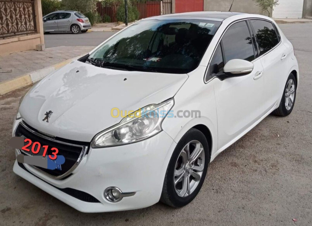 Peugeot 208 2013 Allure