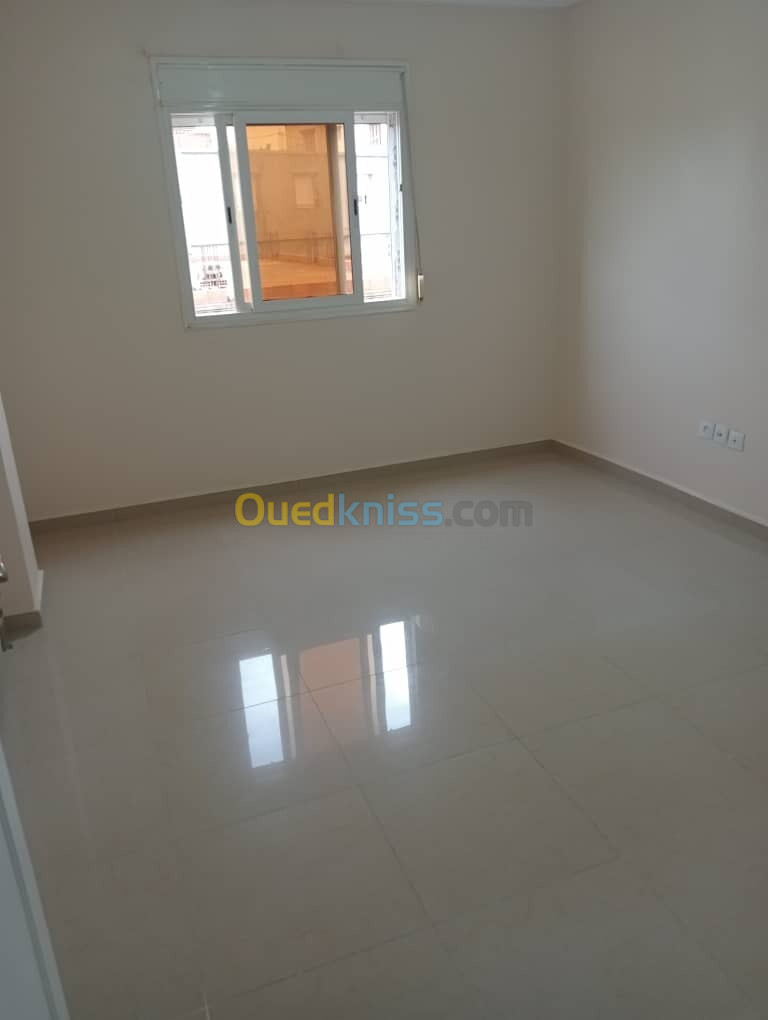 Location Appartement F3 Tipaza Douaouda