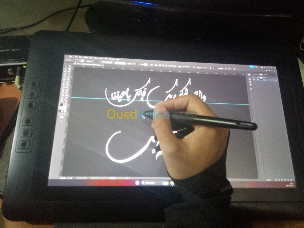 Tablette Graphique XP PEN Artist 15.6 bon ETAT 