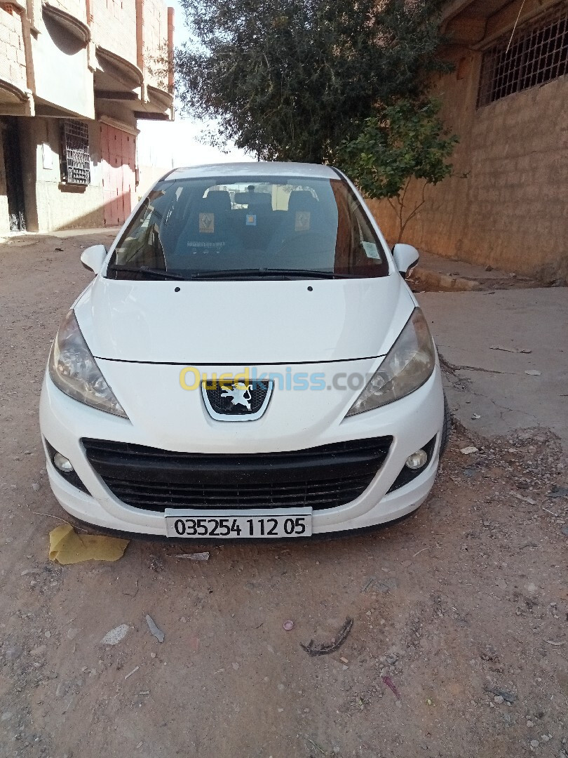 Peugeot 207 2012 