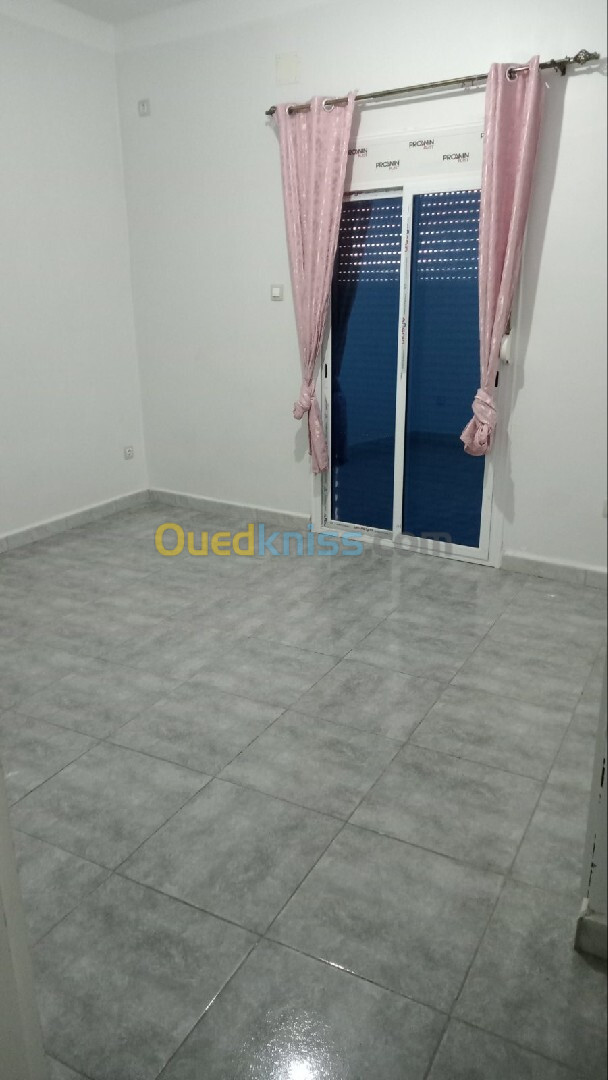 Location Appartement F2 Chlef Beni haoua