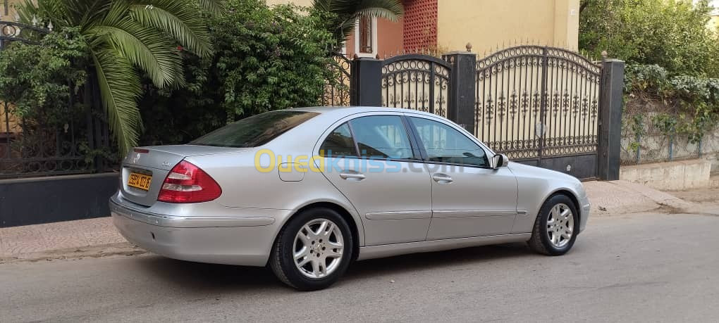 Mercedes Classe E 2003 