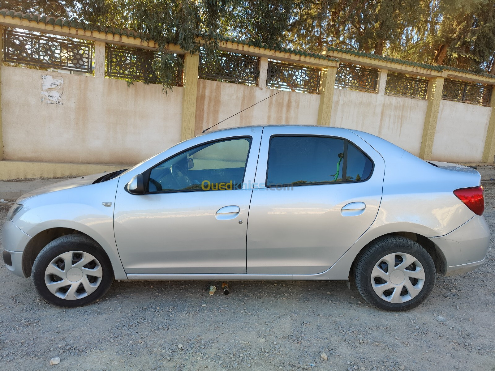 Dacia Logan 2015 