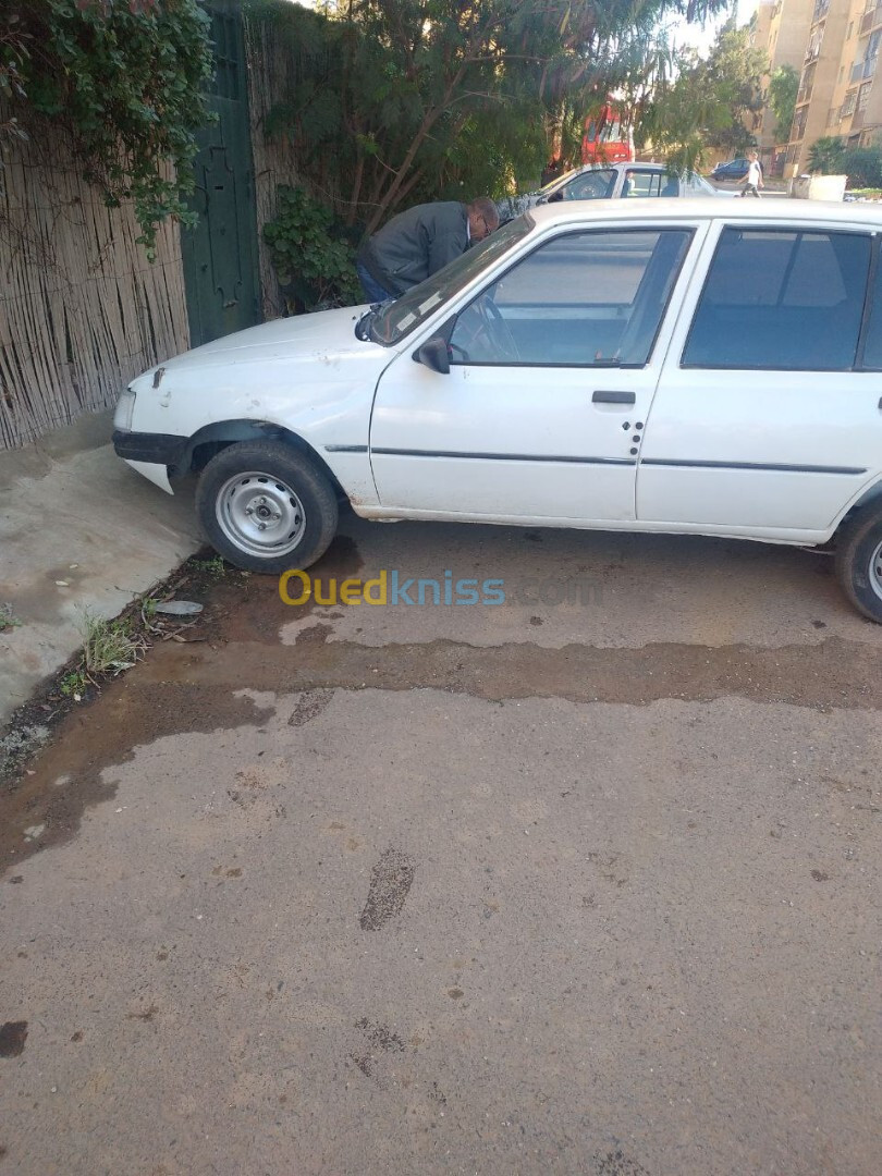 Peugeot 205 1987 205