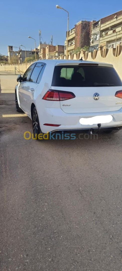 Volkswagen Golf 7 2017 Confrtline