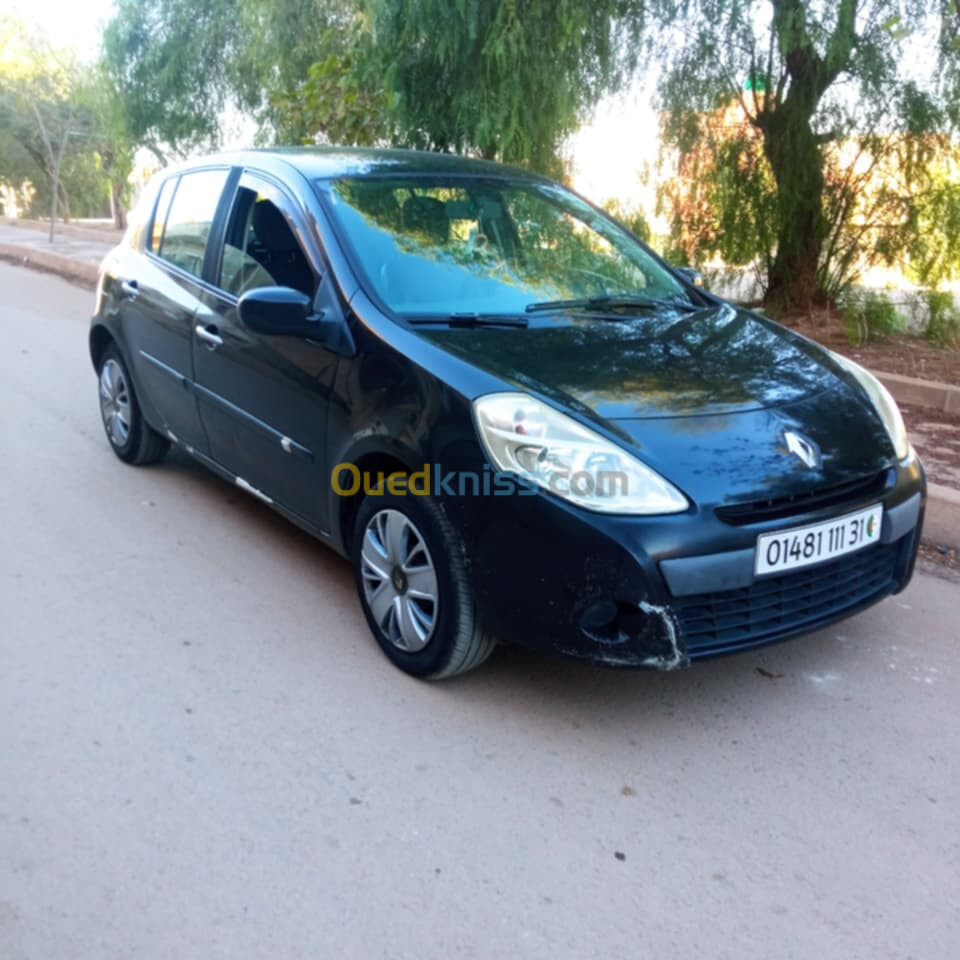 Renault Clio 3 2011 Exception