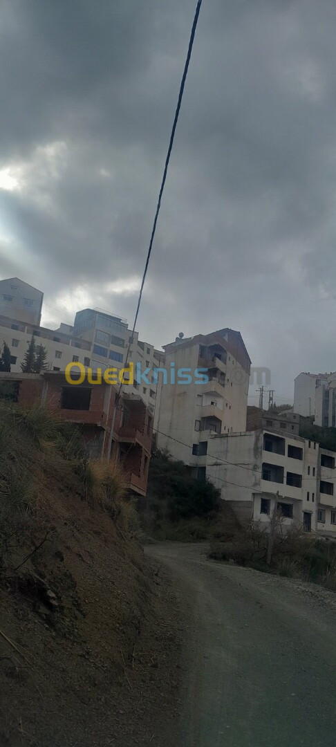 Vente Appartement F02 Tizi Ouzou Azeffoun