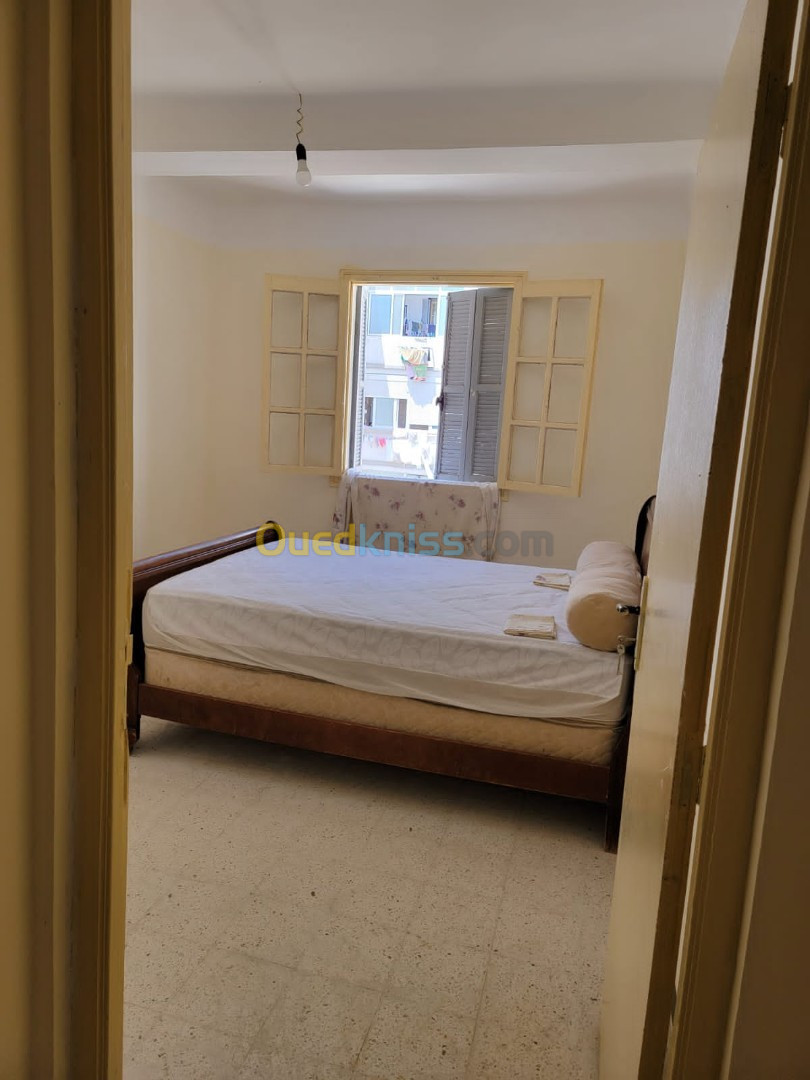 Location vacances Appartement F3 Skikda Skikda